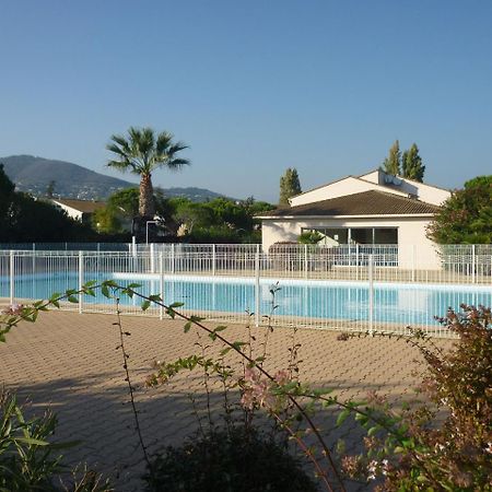 Les Jardins Du Golf - Mandelieu Apartment Bagian luar foto