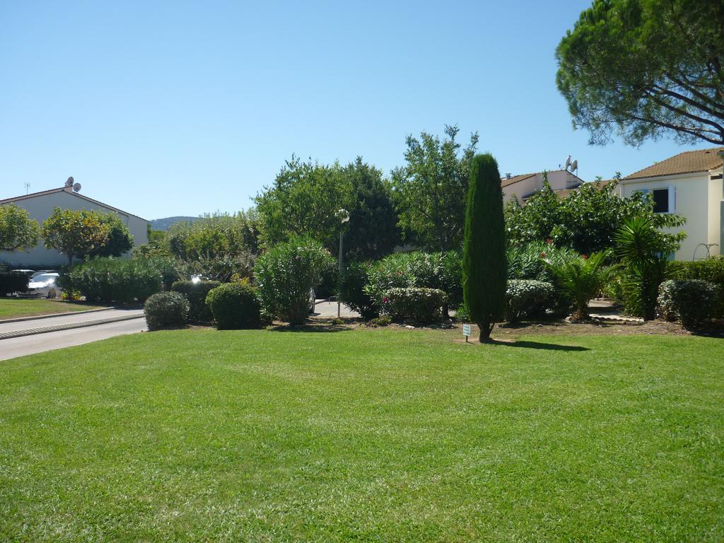 Les Jardins Du Golf - Mandelieu Apartment Bagian luar foto